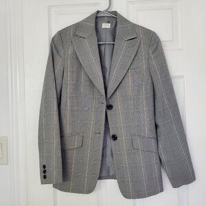 Suzy Shier Pinstripe Blazer – Size 7/8